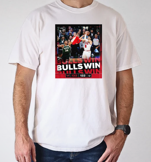 Chicago Bulls 133 – 122 Milwaukee Bucks Bulls Win Knuck If You Buck Poster T-Shirt