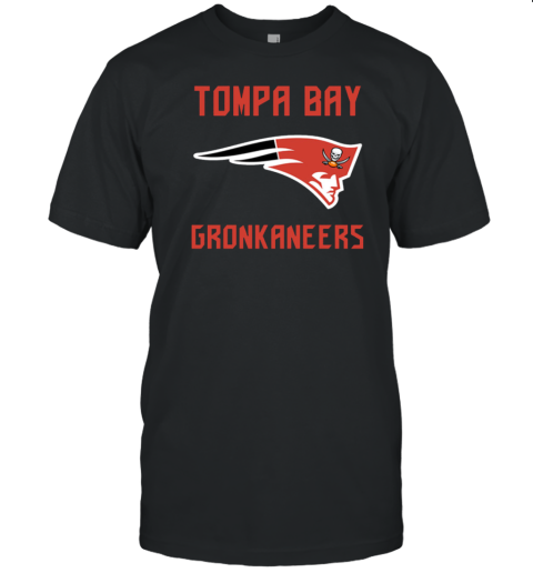 Tompa Bay Gronkaneers – New England Patriots – Tampa Bay Buccaneers T-Shirt