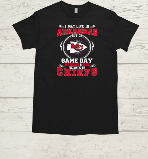 I May Live In Arkansas But On Game Day My Heart  Classic Men's T-shirt