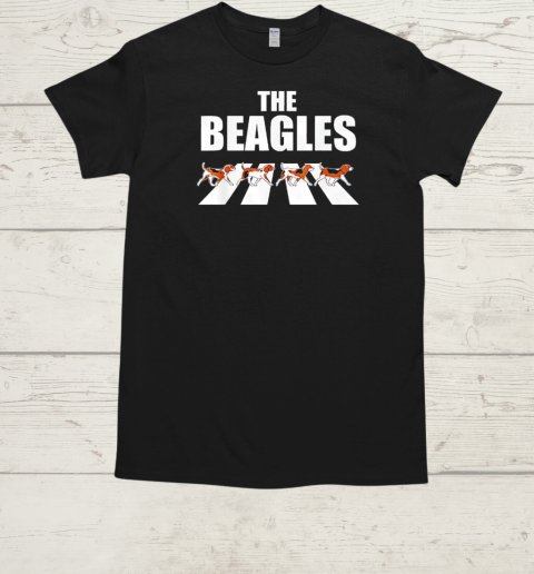 The beagles Abbey Road funny  Classic Men's T-shirt