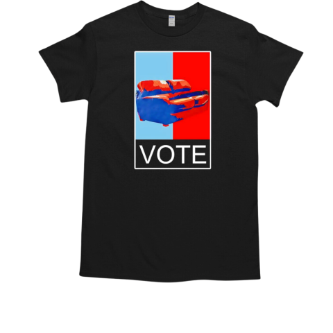 Tariq Nasheed wearing sofa vote T-Shirt