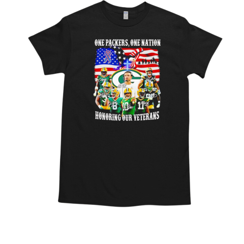 Green Bay Packers one Packers one Nation Honoring our Veterans  Classic Men's T-shirt