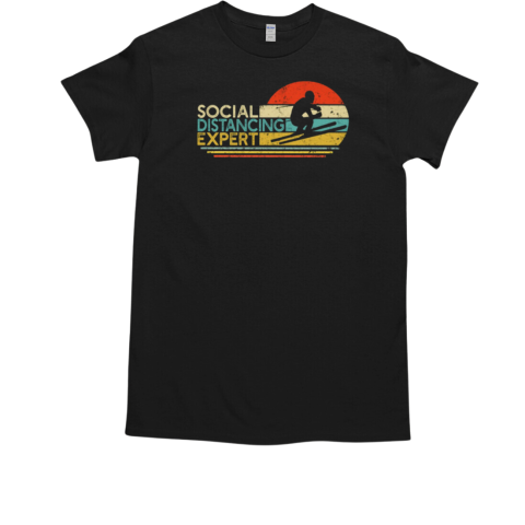 SKIING VINTAGE SOCIAL DISTANCING EXPERT T-Shirt