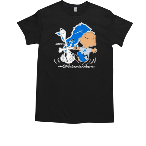 Snoopy and Charlie Brown Detroit Lions Football Logo T-Shirt